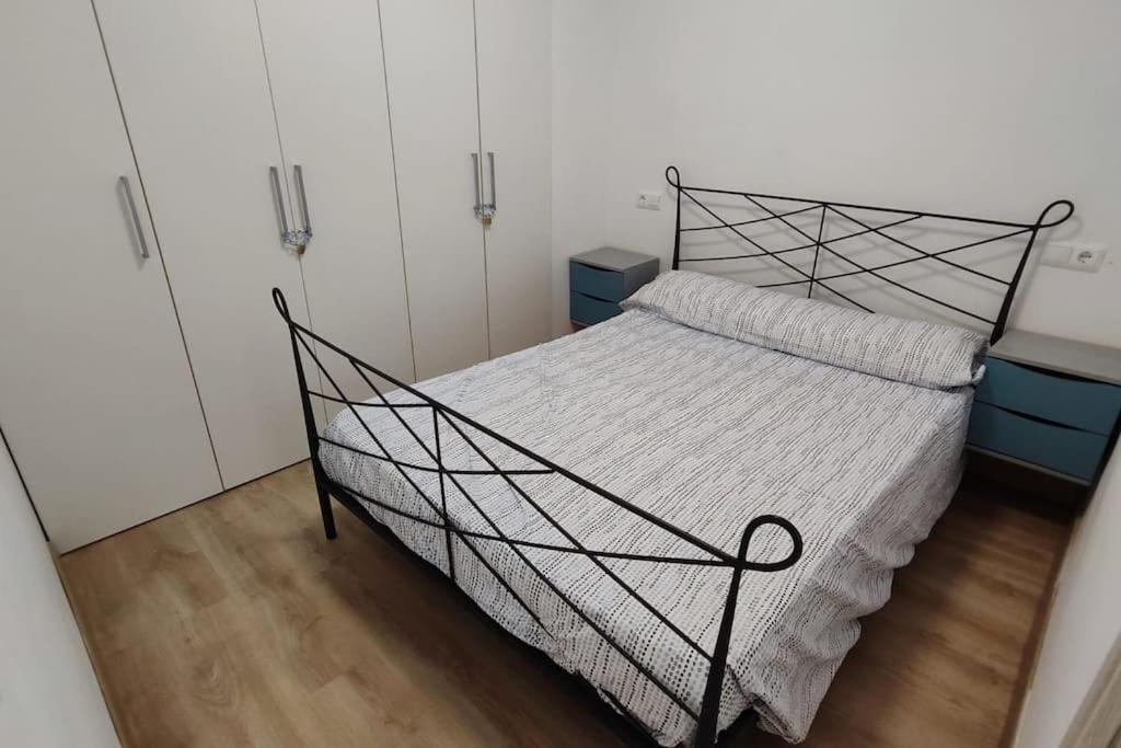Apartamento En 쿠엘라 외부 사진